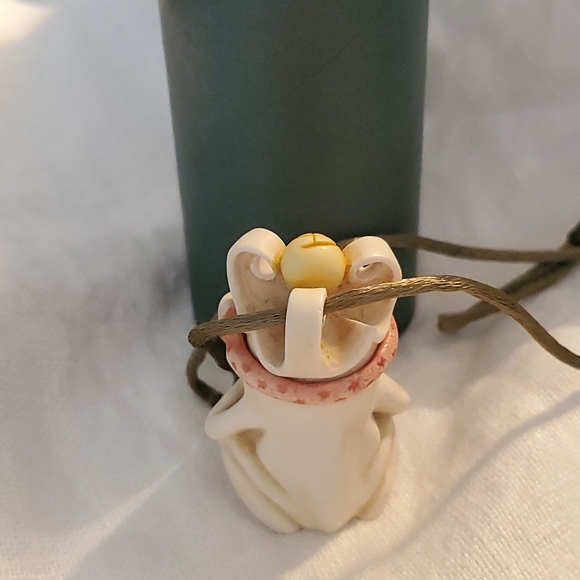 Harmony Kingdom Frog Prince Trinket Box Pendant NIB TJZFR Retired Garden… - Picture 4 of 16